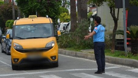 Alanya’da sezon öncesi taksi ve halk otobüsleri denetleniyor