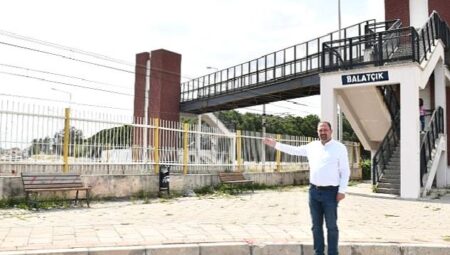 Başkan Gümrükçü duyurdu: Balatçık İZBAN durağı sözleşmesi imzalandı