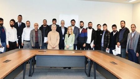 Dicle Elektrik Çalışanlarına ‘Usta-İşçi Projesi’ ile Ustalık Eğitimi Veriyor