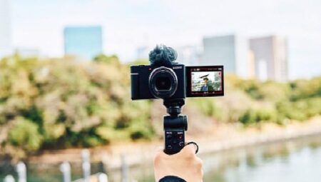 Sony, En Yeni Ultra Geniş Açılı Zoom Vlog Kamerası ZV-1 II’yi Duyurdu