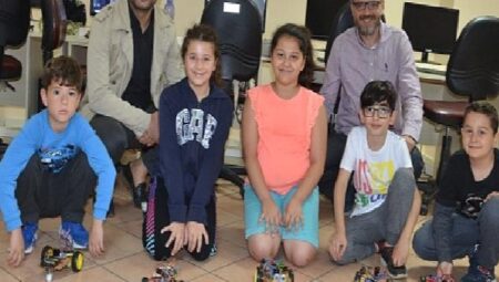 Alanya ATABEM’den bir ilk Bluetooth kontrollü araba projesi