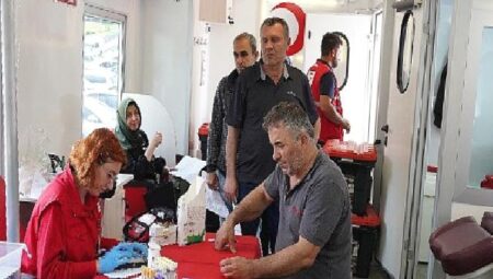 Beylikdüzü’nde kan bağışı noktası kuruldu