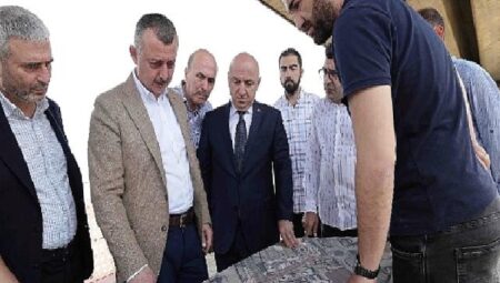 Büyükakın, Osmangazi köprüsünde inceleme yaptı