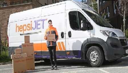 E-ticaret Müşterisi Tatil Alışverişini Son Dakikaya Bırakmadı