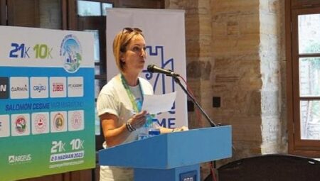 Salomon Çeşme Yarı Maratonu basın toplantısı gerçekleşti