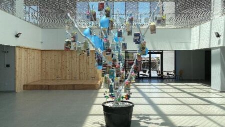 Saray AKM’de ağaçlar kitap açtı