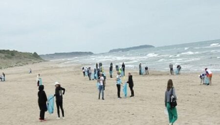 Uzunkum Sahili’nde ikinci kıyı temizliği yapıldı