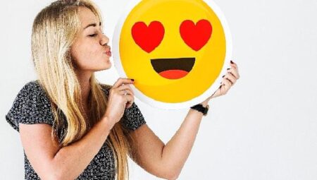 17 Temmuz Dünya Emoji Günü