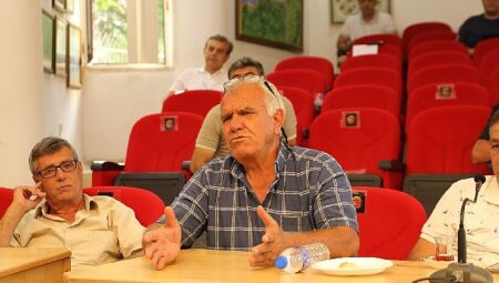 Başkan deveciler muhtarlarla toplantı düzenledi 
