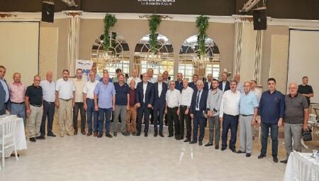 Başkan İbrahim Sandıkçı, “İlçemizi daha da güzelleştirmek için birlik ve beraberlik içerisinde çalışmaya devam ediyoruz”