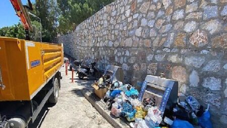 Belediye ekipleri, bayram haftasında 6 bin 500 ton atık topladı