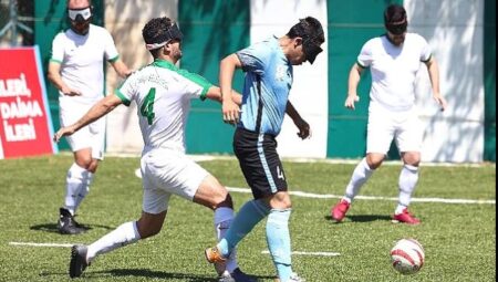 Çankaya Belediyesi Gesk B1 futbol takımı Özbekistan B1 futbol Milli taıkımını 3-0 yendi