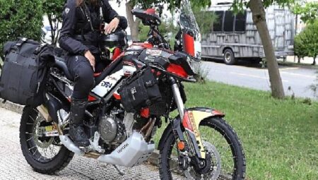 Gülşah Merve Yüksel Motosikletiyle Dünya Turuna Başladı!