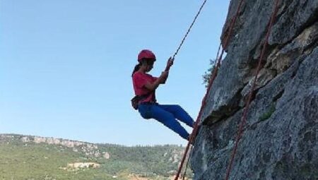 Küçük Dağcılar Uygulamalı Eğitimde Performanslarını Sergiledi