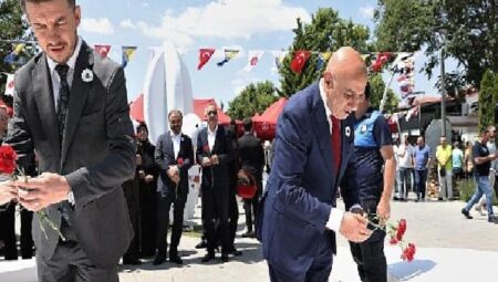 Srebrenitsa Soykırımı 28. yıl dönümünde Keçiören’de anıldı