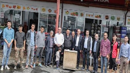Toptancılar sebze hali esnafından başkan Bilgin’e teşekkür