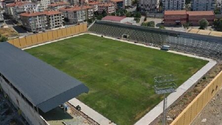 Bağlum Stadı Yenileniyor
