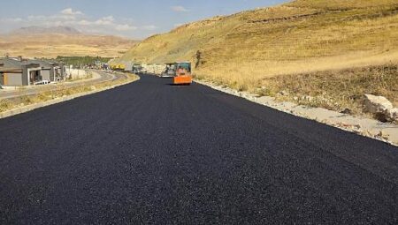 Edremit Toki yolu ulaşıma açıldı