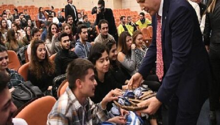 Ege Üniversitesi 25 programın 10’unda ilk üçte
