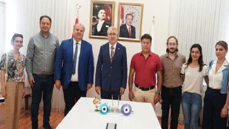 Egeli akademisyenlerden Güneş Enerjisi Panellerinin geri dönüşümüne katkı sağlayacak proje