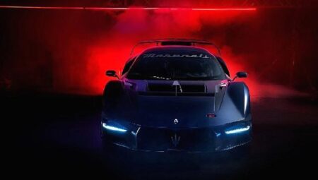 Maserati’nin Yeni Yarış Canavarı MCXtrema