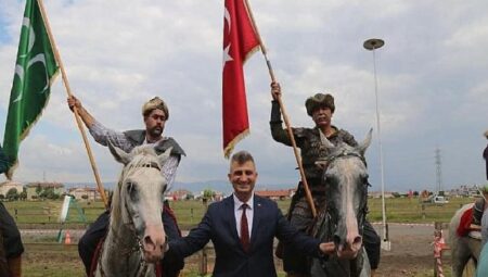 Rahvan At Yarışları Değirmendere Koşusu Heyecanı Gölcük’te Başlıyor