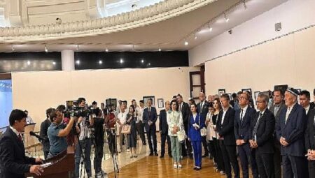Hat Eserleri Sergisi Gönül Coğrafyalarımızdan Özbekistan ile Buluştu