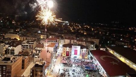 Mustafakemalpaşa’nın Kurtuluşu coşkuyla kutlandı