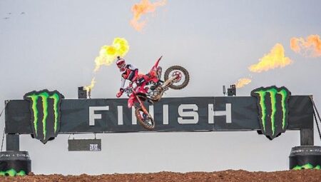 MXGP Türkiye’yi yine Tim Gajser kazandı