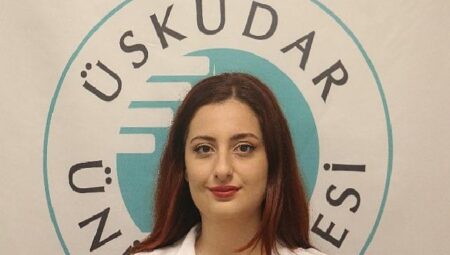 Sürekli ‘Ders Çalış’ Söylemi Doğru Değil! Çocuklar okul Zamanı da Oyun Oynar