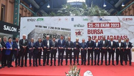 7. Bursa Blok Mermer Fuarı Kapılarını Açtı