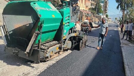 Asfaltlama ekipleri bu kez Yurtoğlu’nda