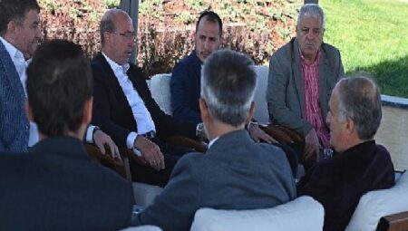 Başkan Pekyatırmacı Basın Mensuplarıyla Bir Araya Geldi
