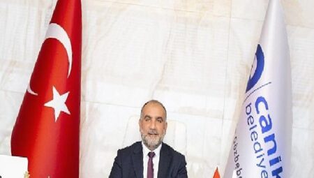 Başkan Sandıkçı’dan 100 Yıl Mesajı