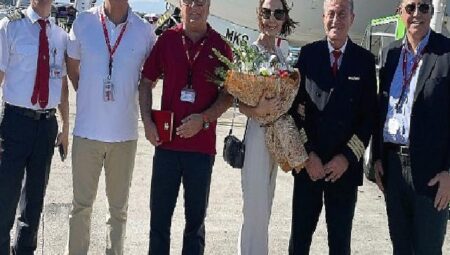 Corendon Airlines’ın Emektar Öğretmen Pilotu Zeki Bıyık Emekli Oldu
