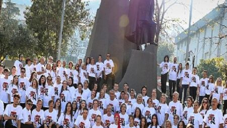 Cumhuriyetin 100. Yılında Mudanya’da 100 Kişi ile Zeybek