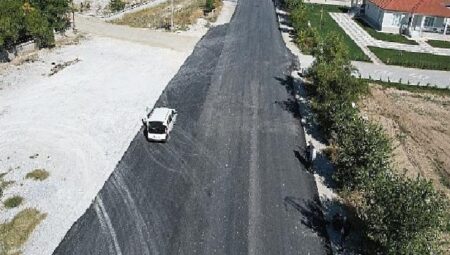 Konya Büyükşehir’den Çeltik’e Sıcak Asfalt Çalışması