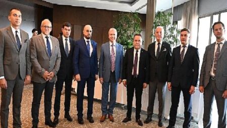 Moskova Heyeti Antalyalı İş İnsanları ile Buluştu