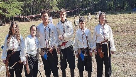 Nevşehir Belediyesi Gençlik ve Spor Kulübü Geleneksel Türk Okçuluk Takımı Kampa Katıldı