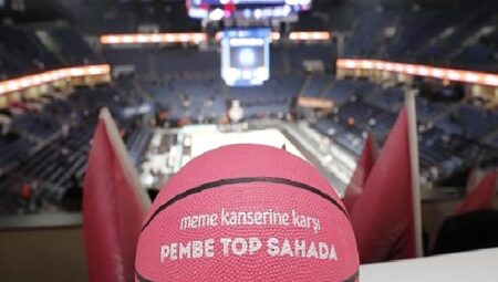 Pembe Top 10. Kez Sahada, Boyner Farkındalık Yolunda Yanında