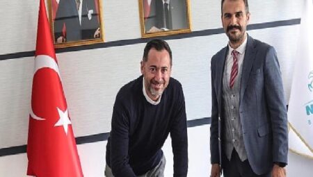Sahipsiz sokak hayvanları için kapadokya il özel idareleri ve belediyeler birliği ile dorak holding arasında protokol imzalandı