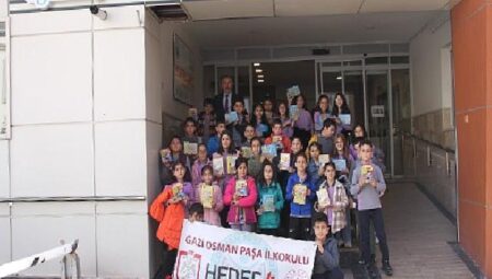 Altın kalpli çocuklardan anlamlı bağış…