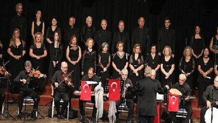 Atatürk’ün en sevdiği şarkılar, narlıdere’de hayat buldu
