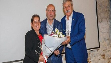 Başkan Soyer DİSK Emekli-Sen temsilcileriyle buluştu “Demokrasi mücadelesinden emekli olunmaz”