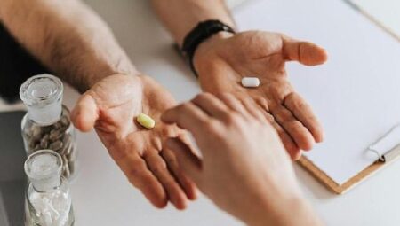 “Çocuklarda ilk sırada antibiyotik alerjisi görülüyor”