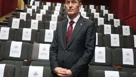 ZKSM’de Koltuklar Şehit Olan Gazzeli Çocuklara Ayrıldı