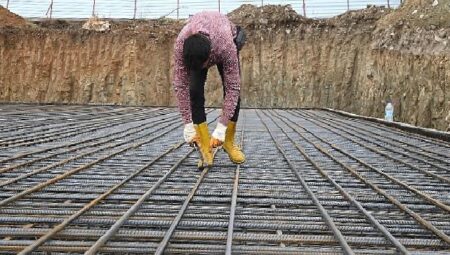 Göynük kapalı pazar yerinde çalışmalar devam diyor