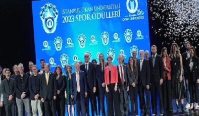 Eczacıbaşı Dynavit, “Yılın Kadın Spor Takımı” seçildi