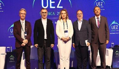 Eğitimin Geleceği: Dijital Çağda Global Yetenekler Geliştirmek