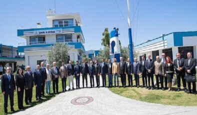 Başkan Tugay, şirket yöneticileri ile bir araya geldi